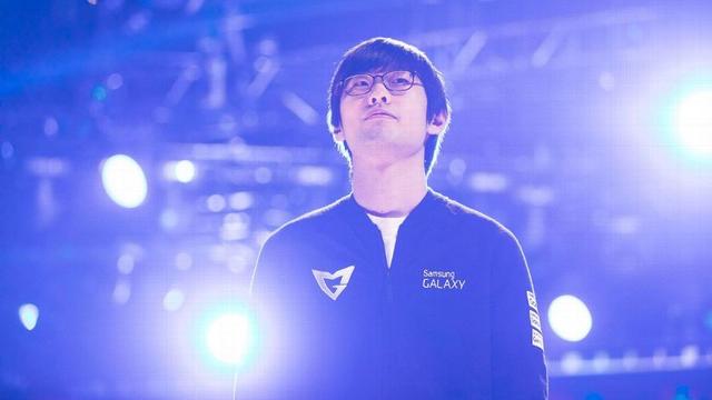 队长孙兴慜 队长孙兴慜