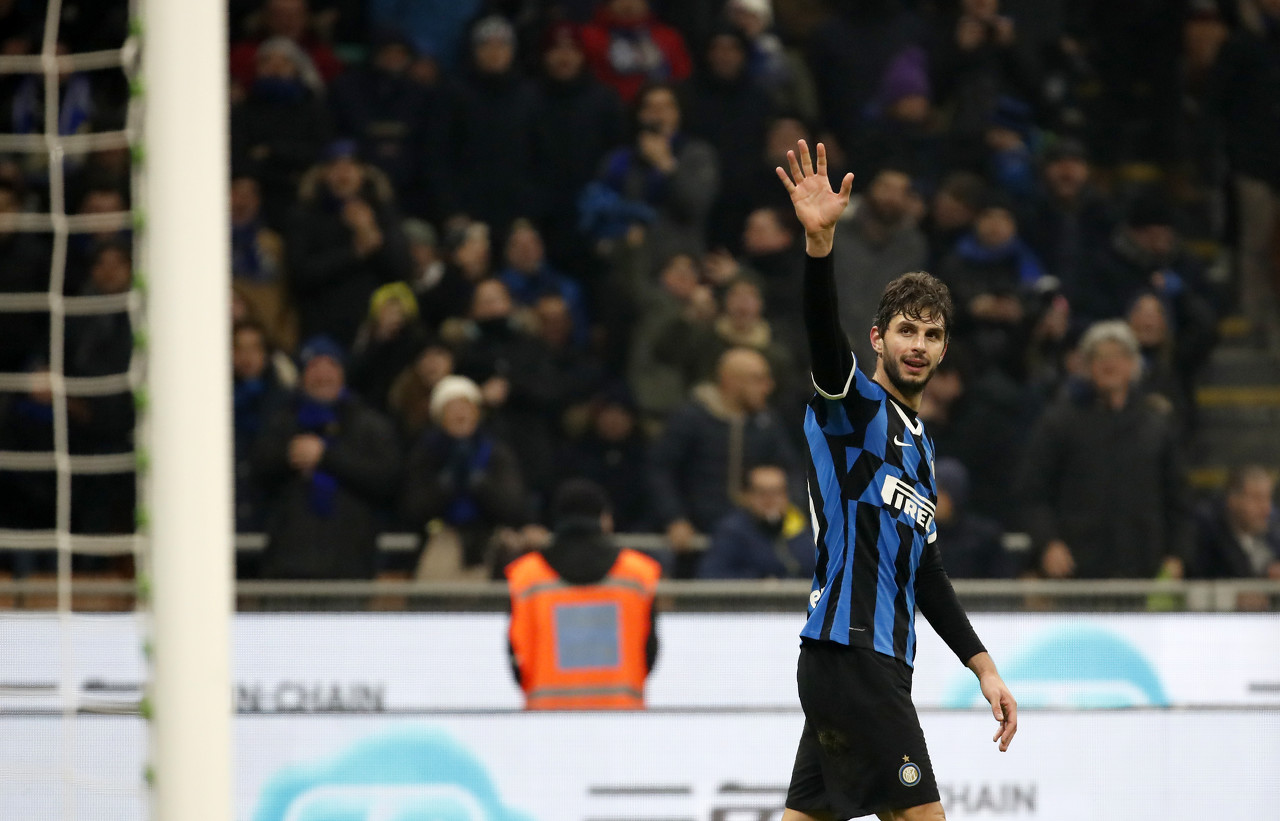 首战告捷 首战告捷