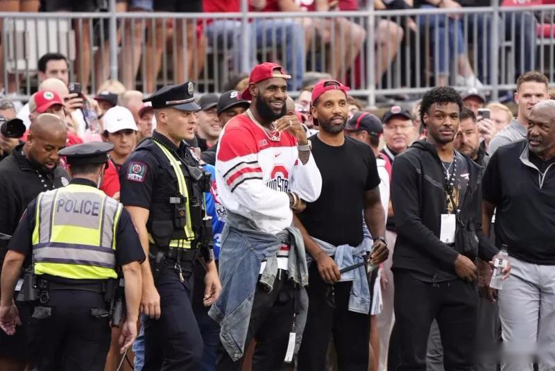 是其职责所 是其职责所